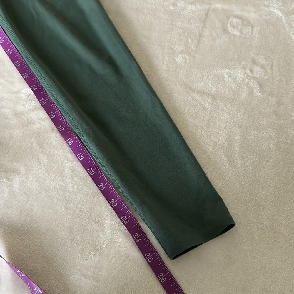 Uniqlo Green Leggings High-Waisted Slim Fit - Picture 7 of 11